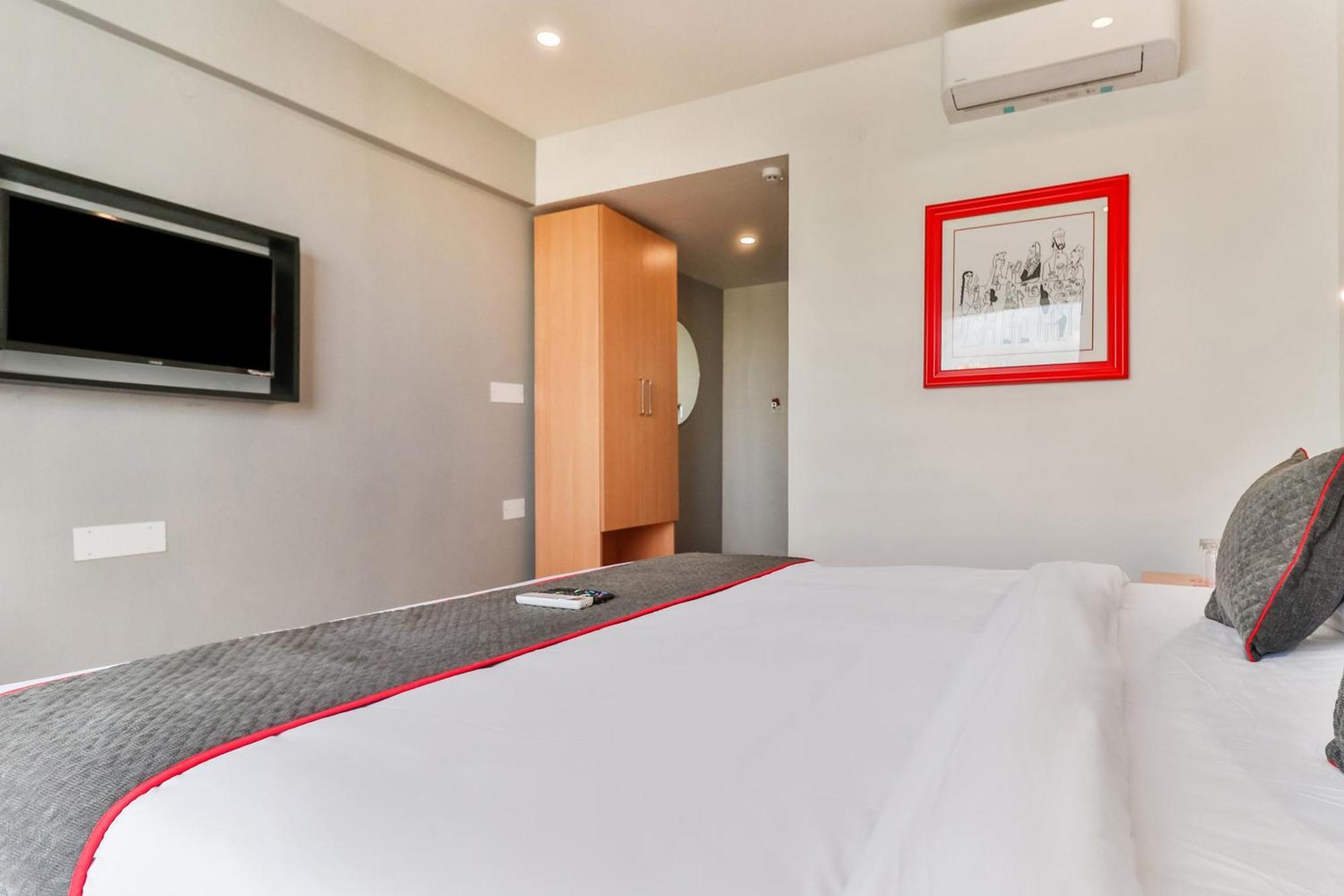 Super Townhouse Reva College University Yelahanka Екстер'єр фото
