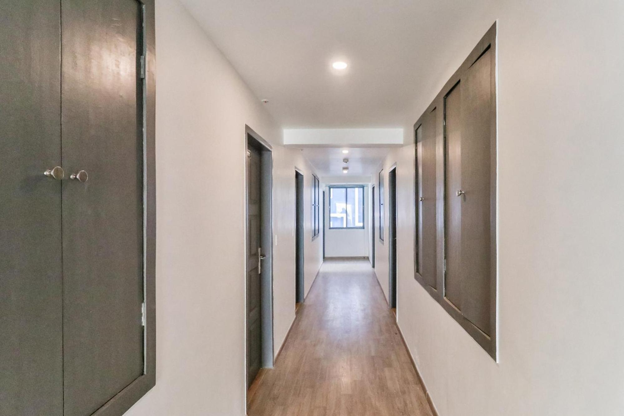 Super Townhouse Reva College University Yelahanka Екстер'єр фото